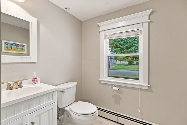 4 Groveland Road, Melrose, MA 02176