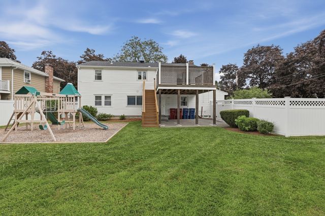 4 Groveland Road, Melrose, MA 02176