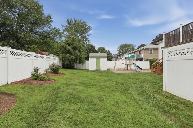 4 Groveland Road, Melrose, MA 02176