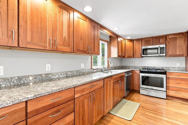 4 Groveland Road, Melrose, MA 02176