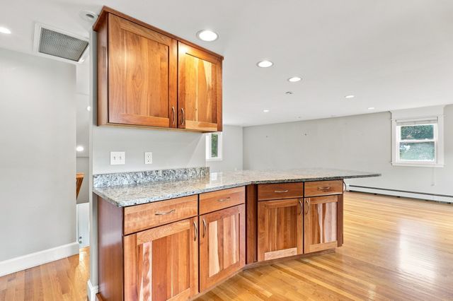 4 Groveland Road, Melrose, MA 02176