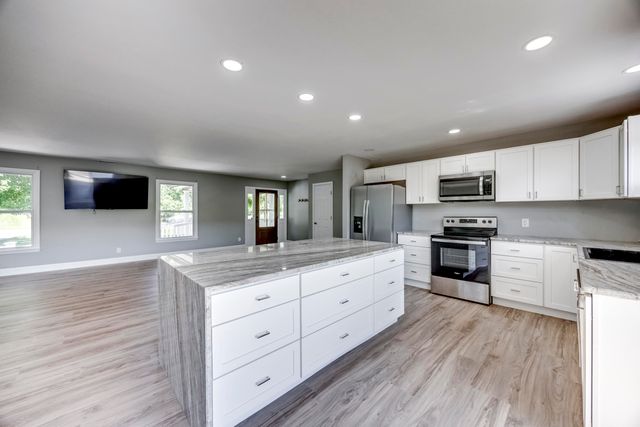 3075 Waterworks Road, Danville, KY 40422