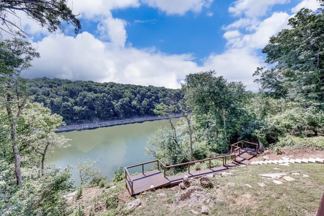 3075 Waterworks Road, Danville, KY 40422