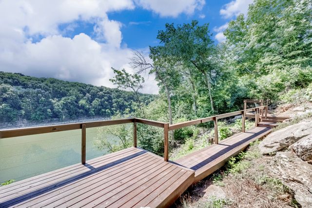 3075 Waterworks Road, Danville, KY 40422