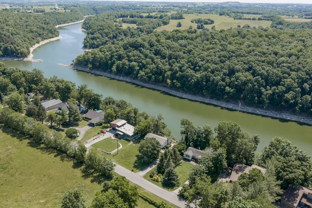 3075 Waterworks Road, Danville, KY 40422
