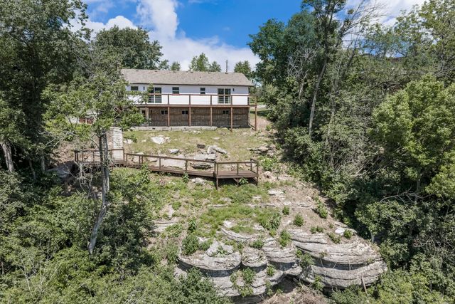3075 Waterworks Road, Danville, KY 40422