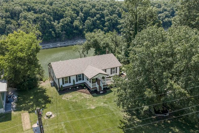 3075 Waterworks Road, Danville, KY 40422