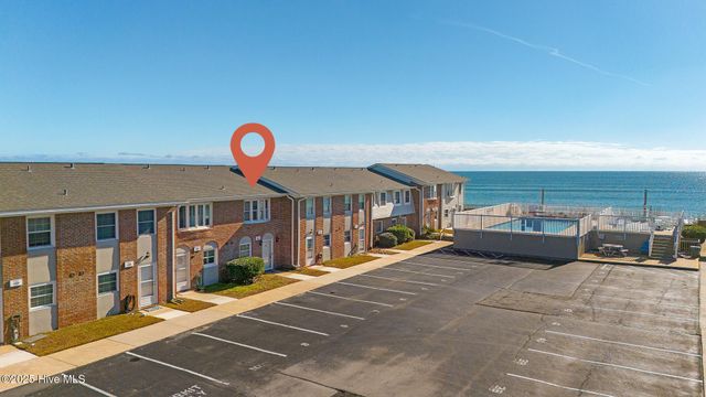 273 Salter Path Road 8 Pine Knoll Townes, Pine Knoll Shores, NC 28512