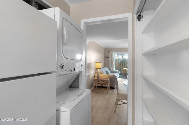 273 Salter Path Road 8 Pine Knoll Townes, Pine Knoll Shores, NC 28512