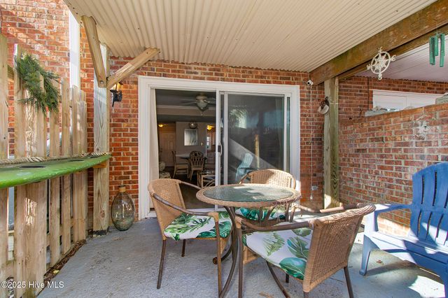 273 Salter Path Road 8 Pine Knoll Townes, Pine Knoll Shores, NC 28512