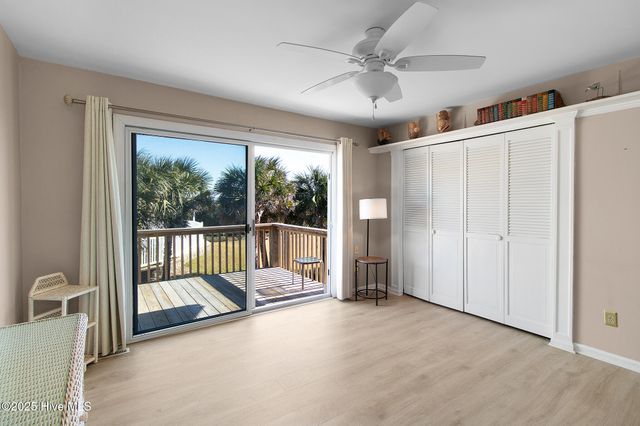 273 Salter Path Road 8 Pine Knoll Townes, Pine Knoll Shores, NC 28512