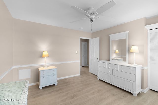 273 Salter Path Road 8 Pine Knoll Townes, Pine Knoll Shores, NC 28512