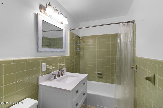 273 Salter Path Road 8 Pine Knoll Townes, Pine Knoll Shores, NC 28512