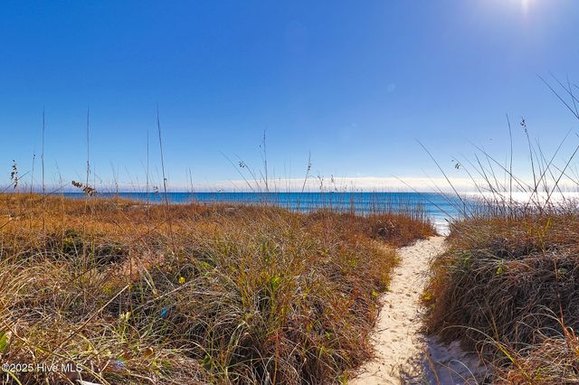 273 Salter Path Road 8 Pine Knoll Townes, Pine Knoll Shores, NC 28512