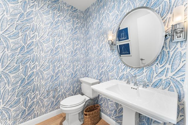 208 W PORTLAND Street 662, Phoenix, AZ 85003