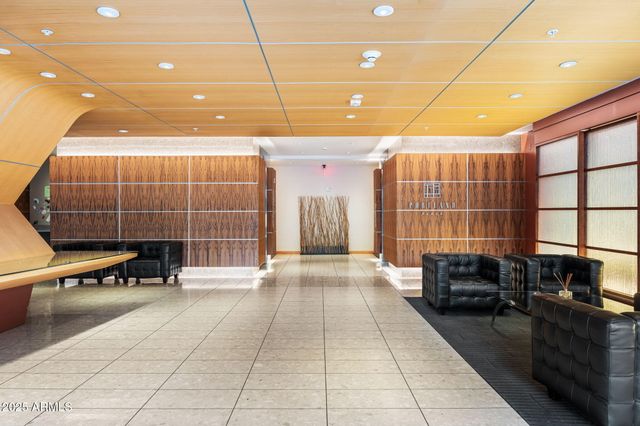 208 W PORTLAND Street 662, Phoenix, AZ 85003