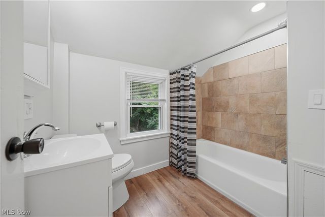 1137 Smithfarm Avenue, Akron, OH 44305