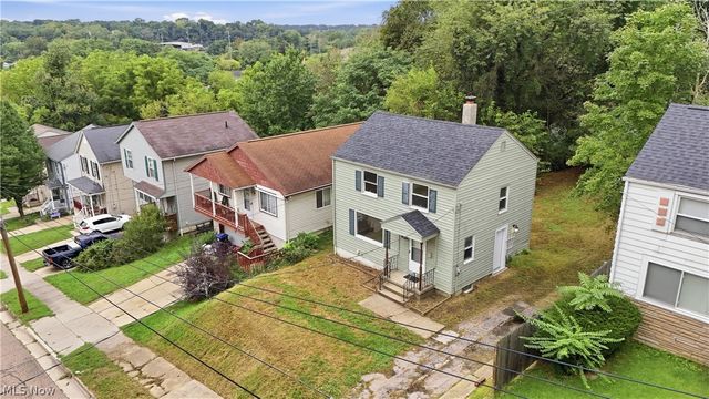 1137 Smithfarm Avenue, Akron, OH 44305