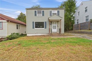 1137 Smithfarm Avenue, Akron, OH 44305