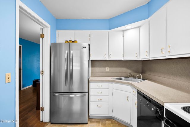 568 Delaware Avenue Unit 1, Bethlehem, NY 12054