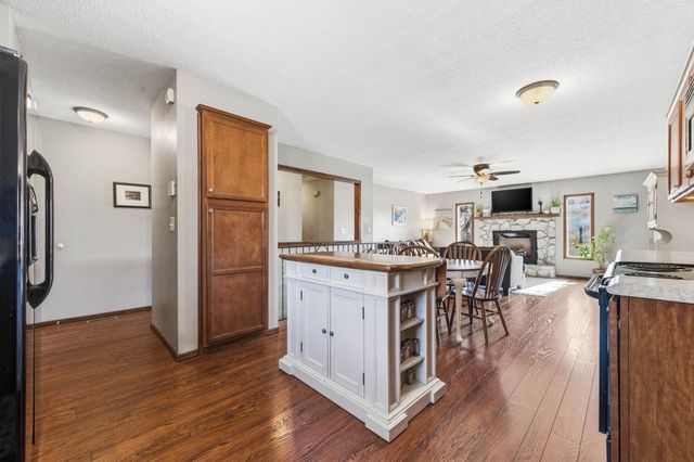 4455 S Washington Ct, Wichita, KS 67216