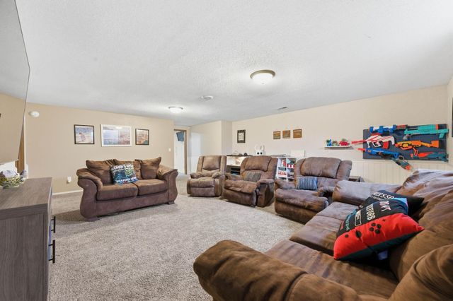 4455 S Washington Ct, Wichita, KS 67216