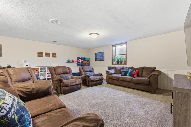 4455 S Washington Ct, Wichita, KS 67216