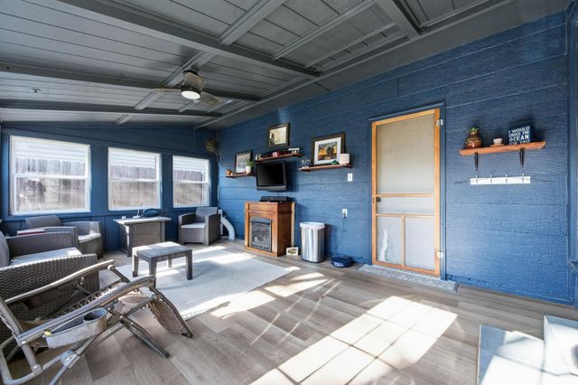 4455 S Washington Ct, Wichita, KS 67216