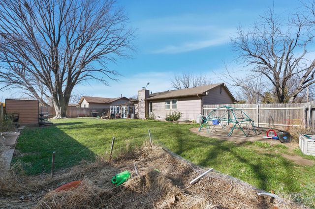 4455 S Washington Ct, Wichita, KS 67216