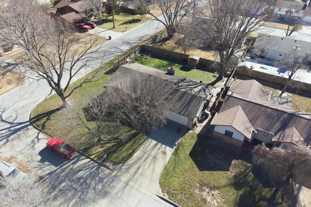 4455 S Washington Ct, Wichita, KS 67216