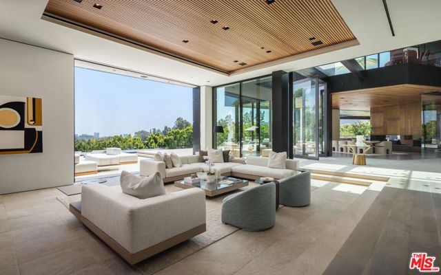 10710 Chalon Road, Los Angeles, CA 90077