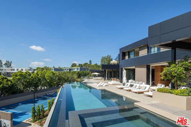 10710 Chalon Road, Los Angeles, CA 90077