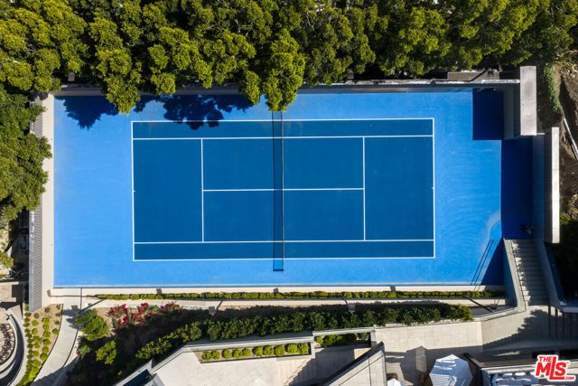 10710 Chalon Road, Los Angeles, CA 90077