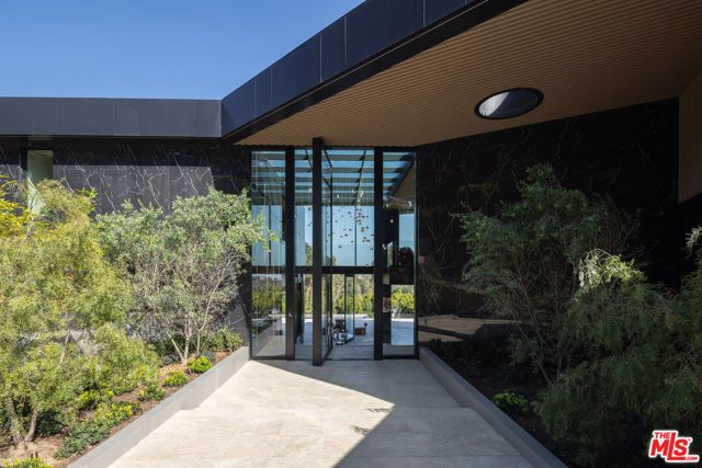 10710 Chalon Road, Los Angeles, CA 90077