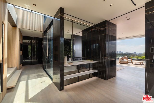 10710 Chalon Road, Los Angeles, CA 90077