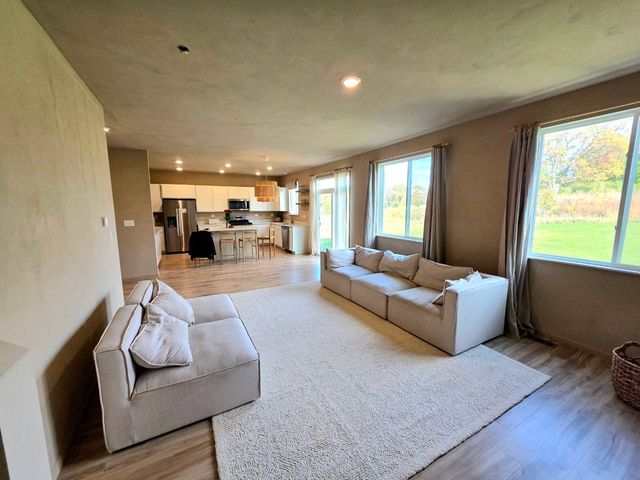 2381 Fairview Circle, Woodstock, IL 60098