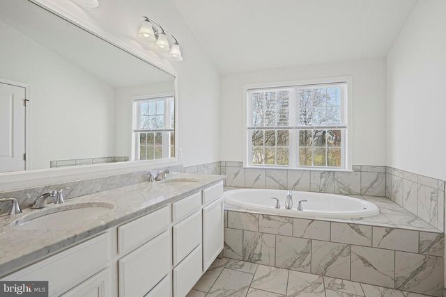 4204 LARIAT DR, Upper Marlboro, MD 20772