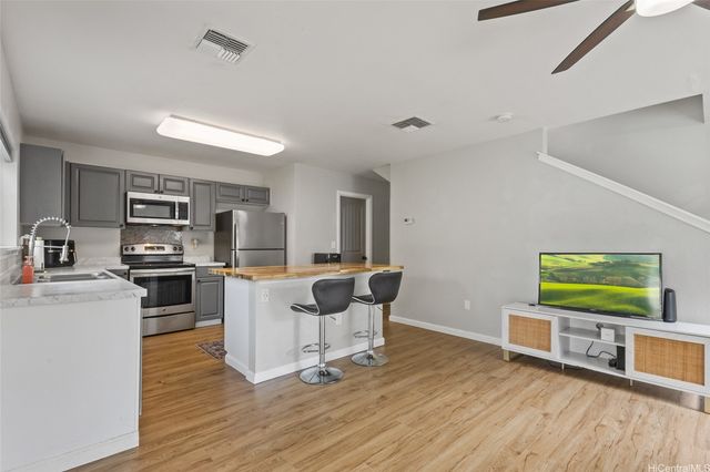 87-321 Kowehe Street, Waianae, HI 96792