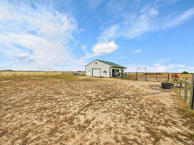 10660 Schumaker Rd, Bennett, CO 80102