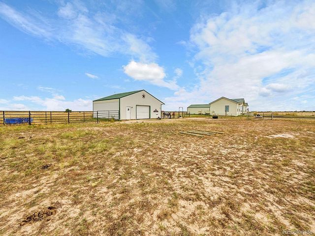10660 Schumaker Rd, Bennett, CO 80102