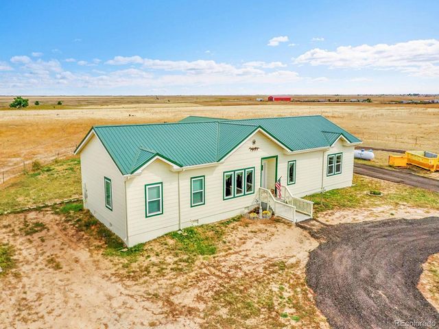 10660 Schumaker Rd, Bennett, CO 80102