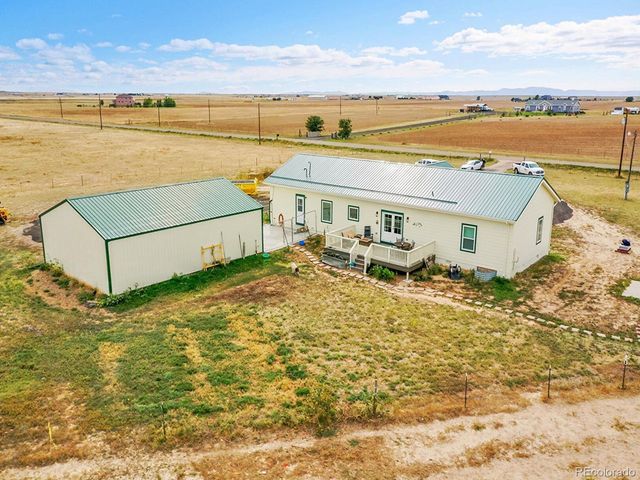 10660 Schumaker Rd, Bennett, CO 80102