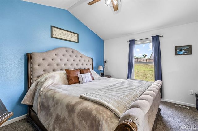 1627 Saint Charles Drive, Hillsboro, MO 63050