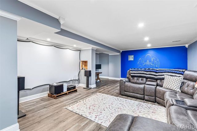 1627 Saint Charles Drive, Hillsboro, MO 63050