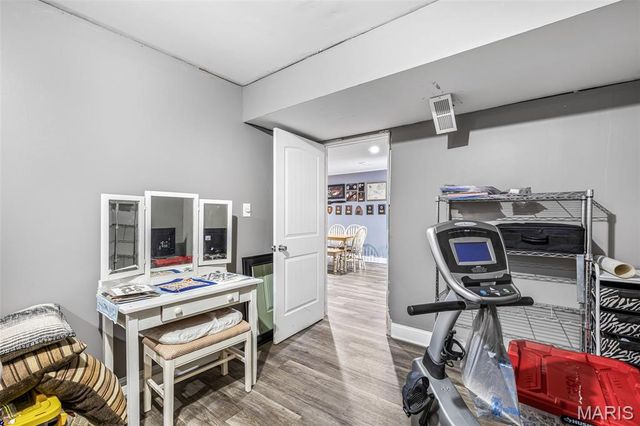 1627 Saint Charles Drive, Hillsboro, MO 63050