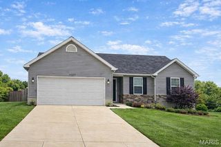 1627 Saint Charles Drive, Hillsboro, MO 63050