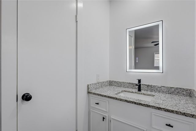 1929 Tara Dr, Corpus Christi, TX 78412