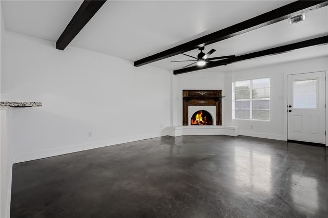 1929 Tara Dr, Corpus Christi, TX 78412