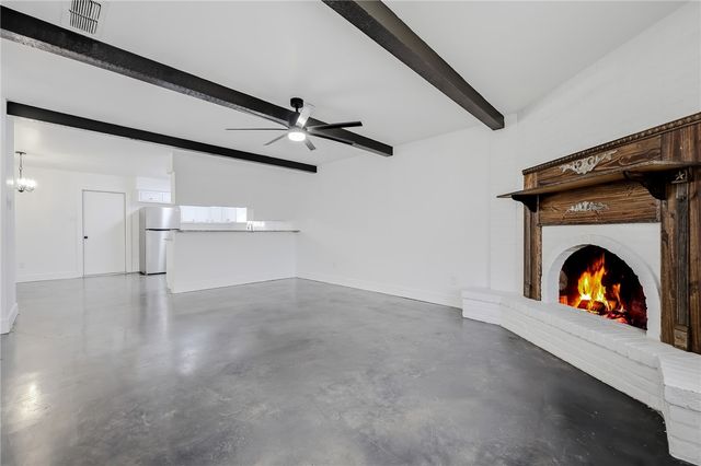 1929 Tara Dr, Corpus Christi, TX 78412