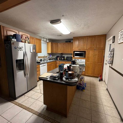 7218 NW Lawton, Lawton, OK 73505